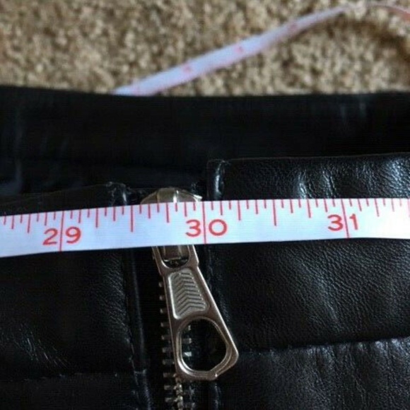 Women’s Black Leather Mini Skirt with studs by The SEI Size Fr 36 Us S/4 NWT - Picture 8 of 12